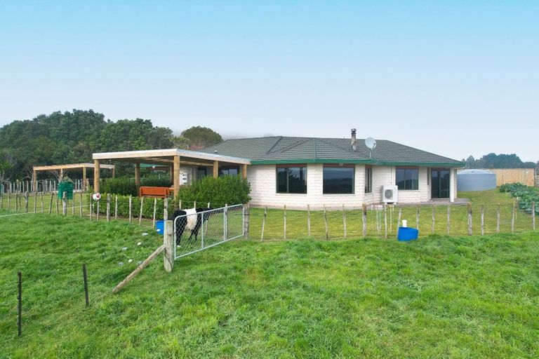 Photo of property in 88 Heights Road, Shannon, Palmerston North, 4474