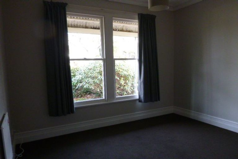 Photo of property in 10 Glenross Street, Glenross, Dunedin, 9011