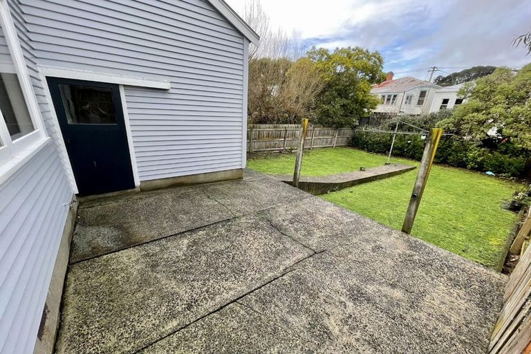 Photo of property in 88a Wilson Street, Newtown, Wellington, 6021