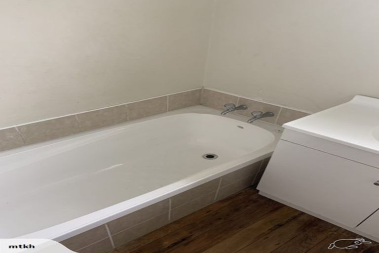 Photo of property in 16 Durham Road, Springvale, Whanganui, 4501