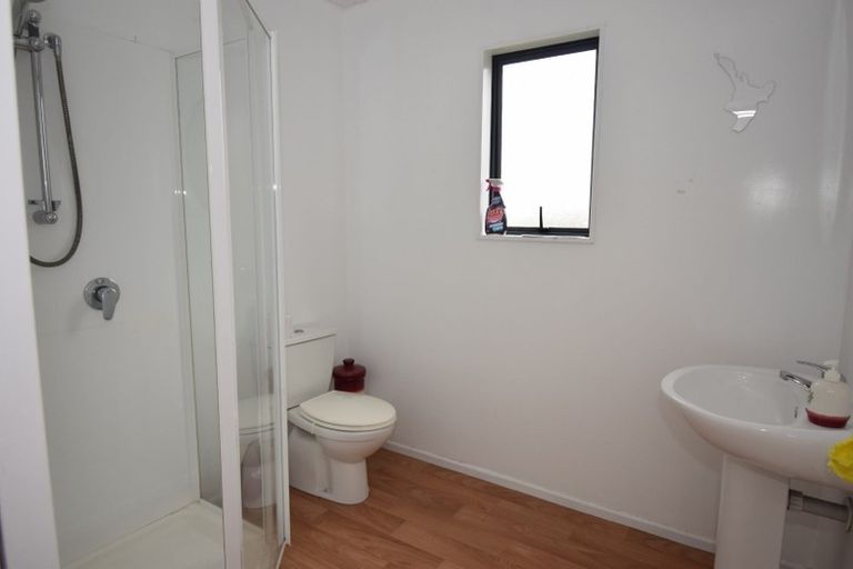 Photo of property in 2 Queen Street, Brighton, Dunedin, 9035