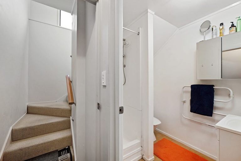 Photo of property in 42 Nigel Road, Browns Bay, Auckland, 0630