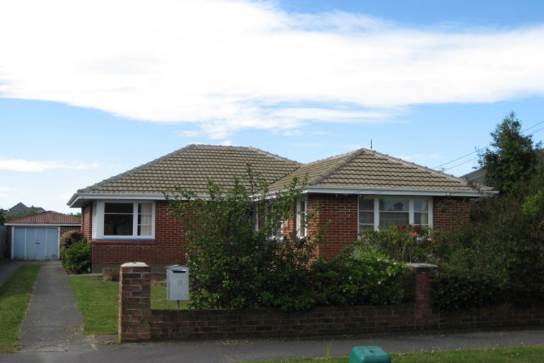 Photo of property in 19 Ravenna Street, Avonhead, Christchurch, 8042