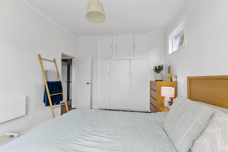 Photo of property in 19 Haunui Road, Pukerua Bay, 5026