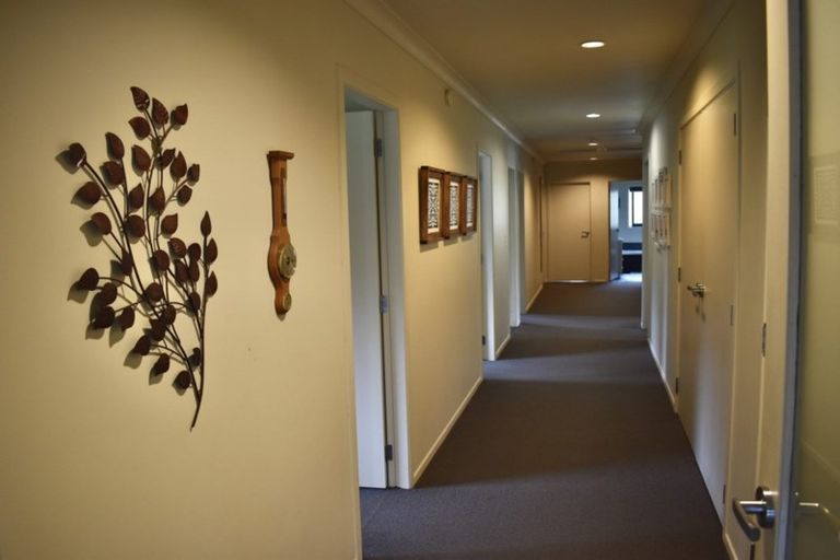 Photo of property in 283 North Manakau Road, Manakau, 5573