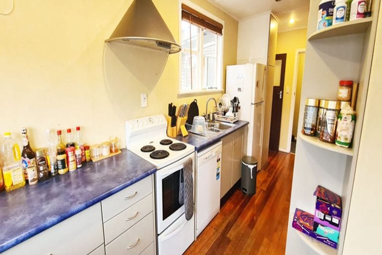 Photo of property in 30 Murphy Road, Taradale, Napier, 4112