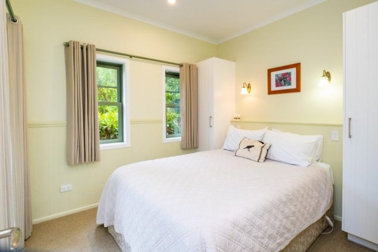 Photo of property in 198 School Road, Clive, 4102