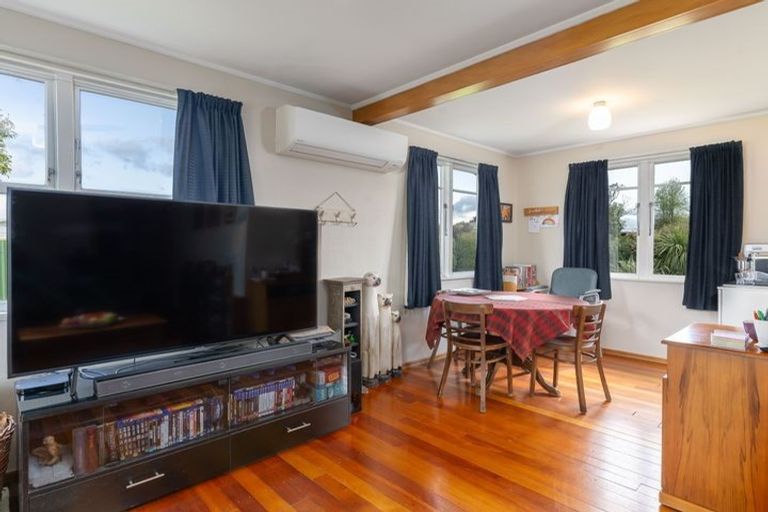 Photo of property in 16 Daniell Street, Solway, Masterton, 5810
