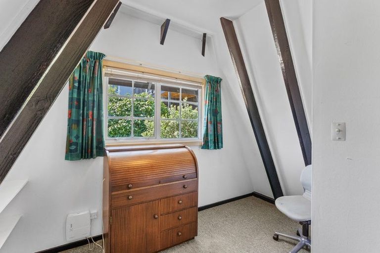 Photo of property in 20 Glen Road, Raumati South, Paraparaumu, 5032