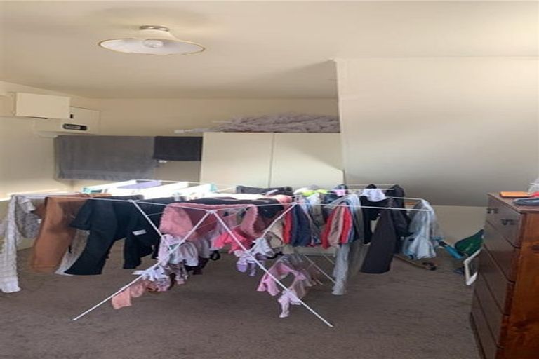 Photo of property in 6 Maratahu Street, Westown, New Plymouth, 4310