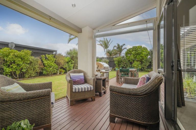 Photo of property in 18 Captain Wood Avenue, Whitianga, 3510