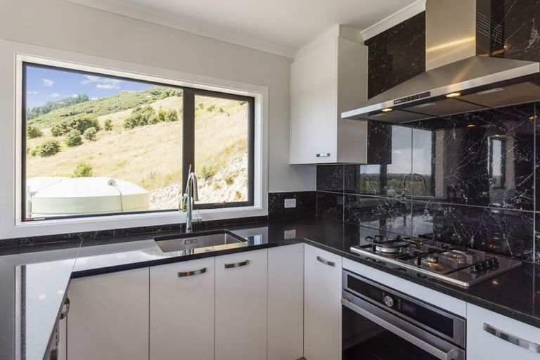 Photo of property in 129 South Manakau Road, Manakau, Otaki, 5583