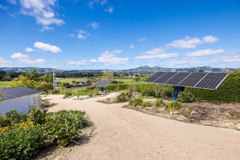 Photo of property in 252 Tirohanga Road, North Taieri, Mosgiel, 9092