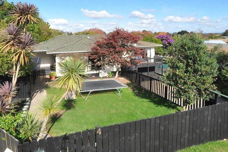 Photo of property in 4 Wesleydale Place, Papakura, 2110