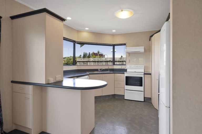 Photo of property in 33 Orlando Street, Stratford, 4332