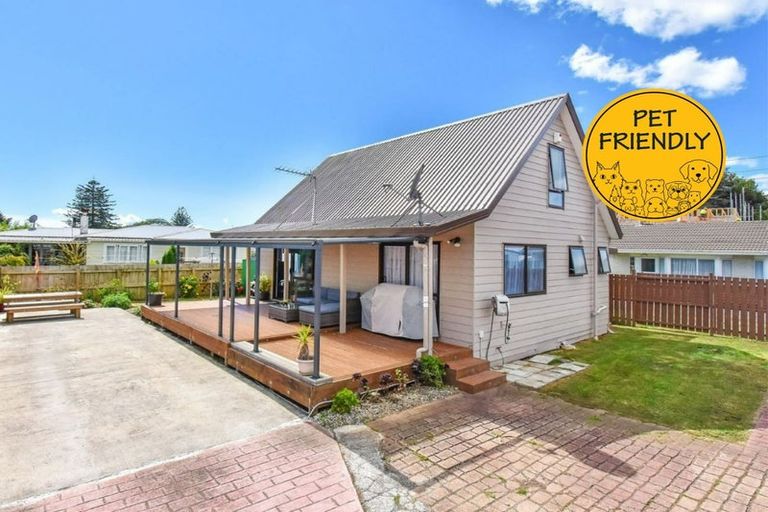 Photo of property in 2/104 Tui Road, Papatoetoe, Auckland, 2025