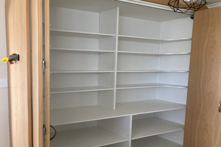 Photo of property in 74 Birmingham Street, Takaro, Palmerston North, 4412