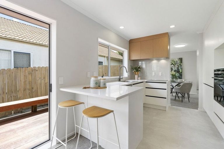 Photo of property in 41a Aberfeldy Avenue, Highland Park, Auckland, 2010