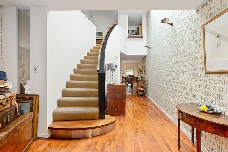 Photo of property in 1/37 Poynder Avenue, Merivale, Christchurch, 8014