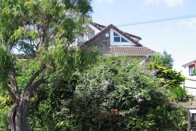 Photo of property in 7 Batkin Road, New Windsor, Auckland, 0600