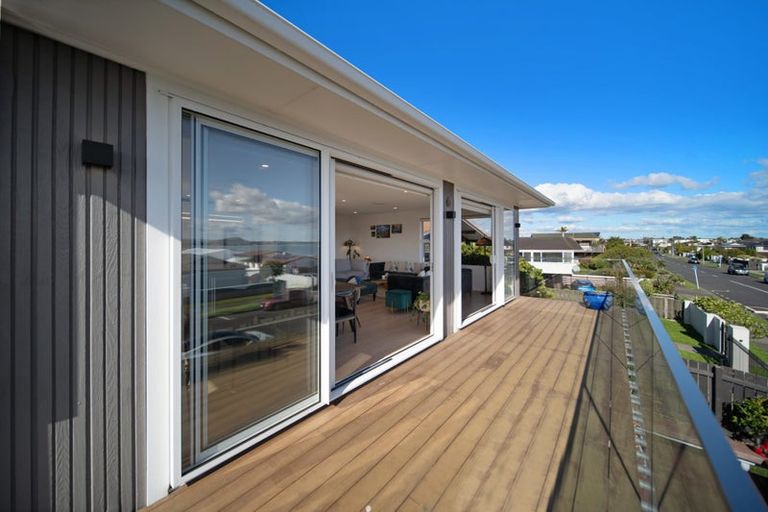 Photo of property in 26b Waller Avenue, Bucklands Beach, Auckland, 2012