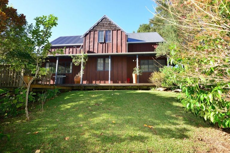 Photo of property in 64 Puhoi Road, Puhoi, Warkworth, 0994