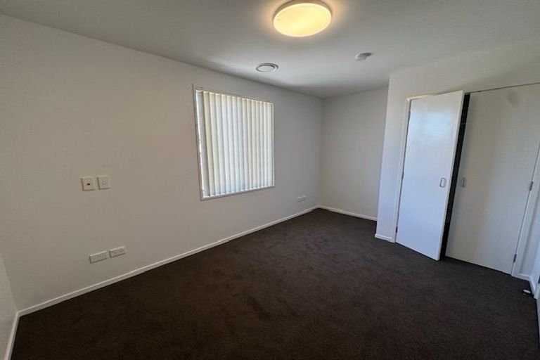 Photo of property in 38 Opito Way, East Tamaki, Auckland, 2013