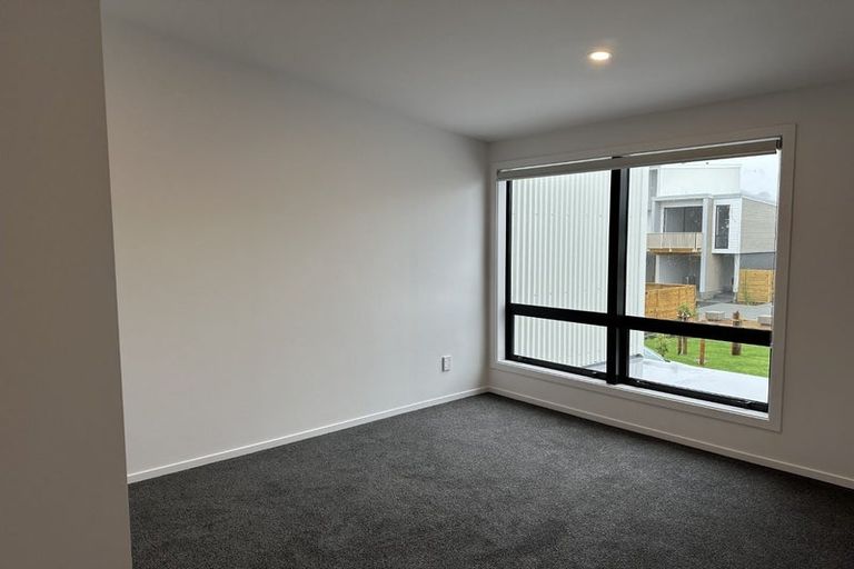 Photo of property in 5 Houhere Street, Paraparaumu, 5032