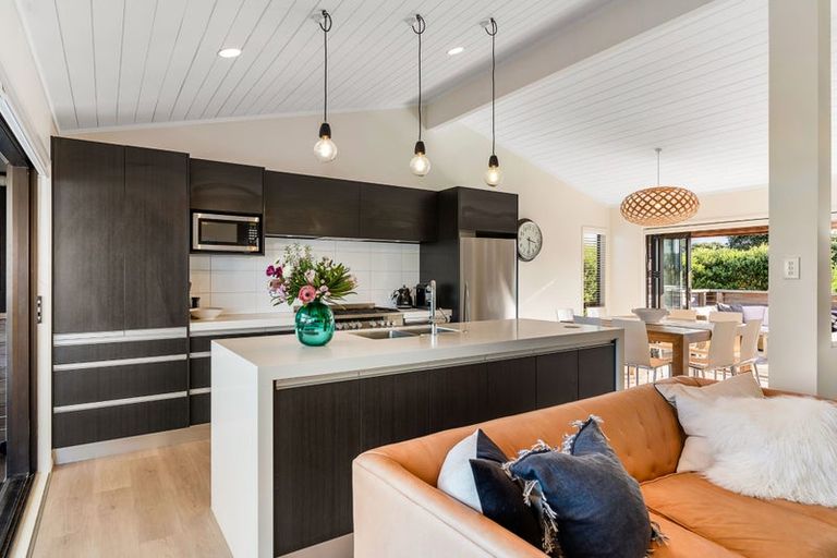 Photo of property in 107 Tangaroa Road, Whangamata, 3620