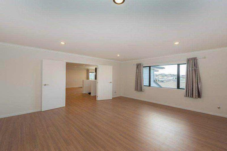 Photo of property in 11 Denham Court, Flagstaff, Hamilton, 3210