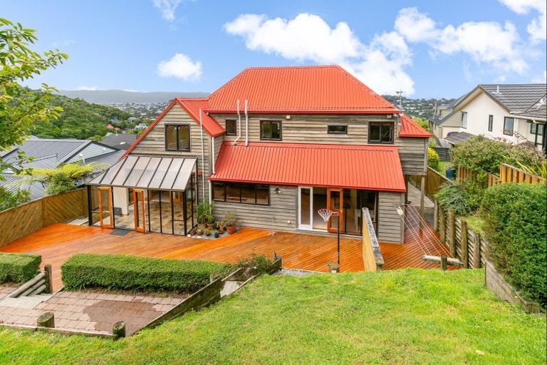 Photo of property in 20 Satara Crescent, Khandallah, Wellington, 6035