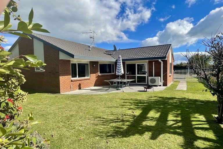 Photo of property in 37 Luculia Drive, Mount Maunganui, 3116