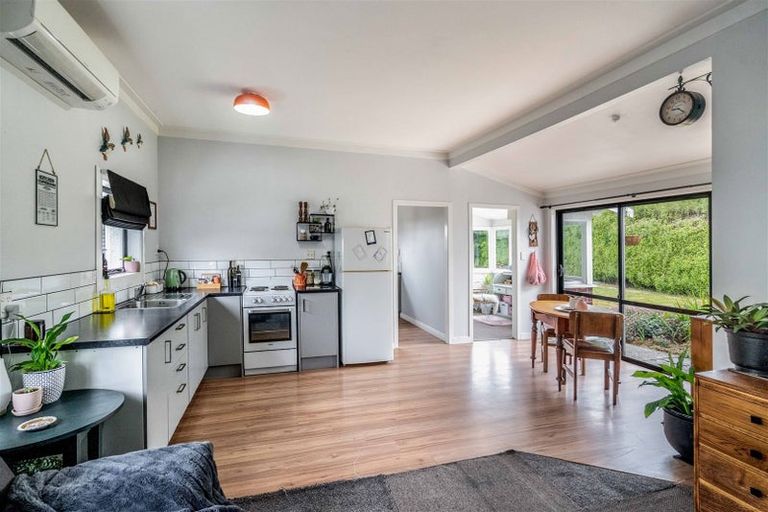 Photo of property in 8 Waverley Street, East Gore, Gore, 9710