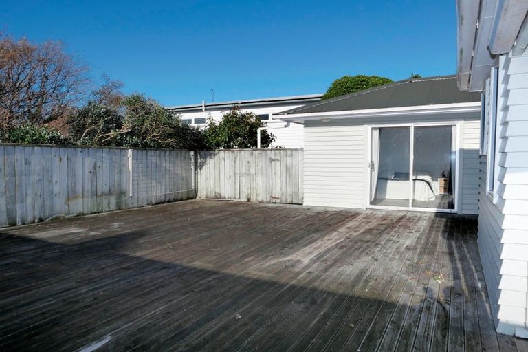 Photo of property in 12 Kiwi Road, Raumati Beach, Paraparaumu, 5032