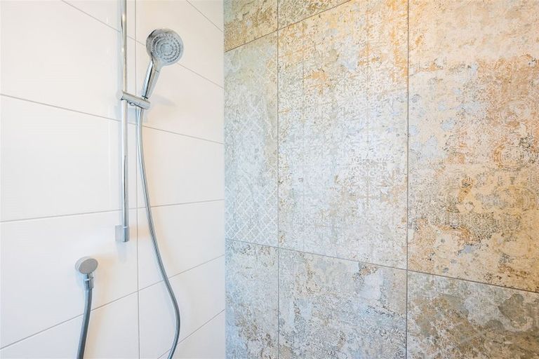 Photo of property in 80 Moana Road, Plimmerton, Porirua, 5026