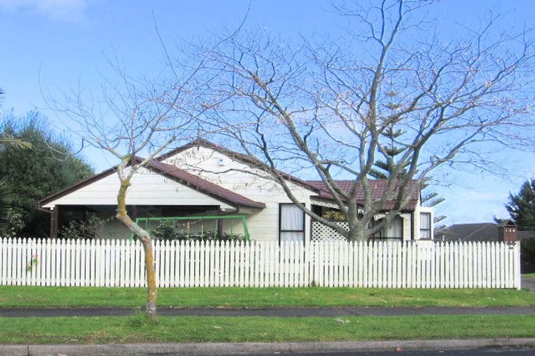 Photo of property in 154 Ransom Smyth Drive, Goodwood Heights, Auckland, 2105