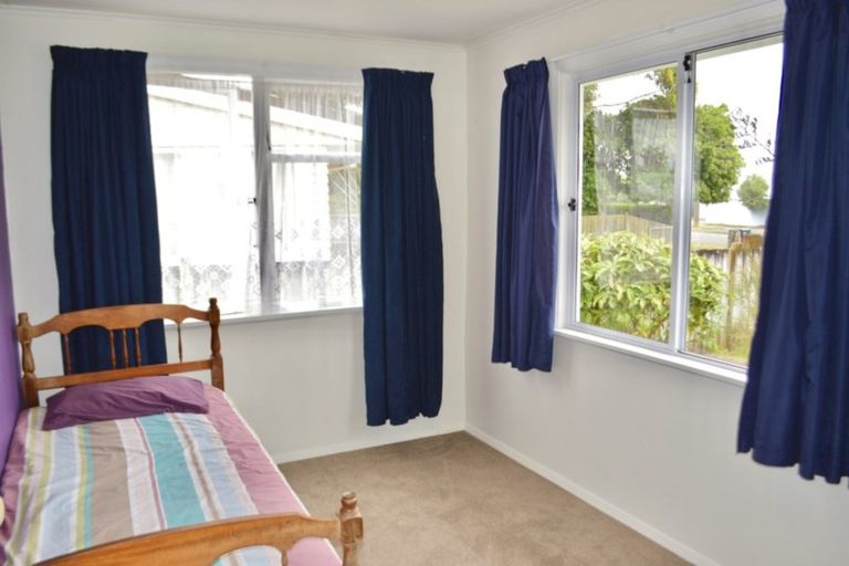 Photo of property in 7 Temuera Street, Otaki, 5512