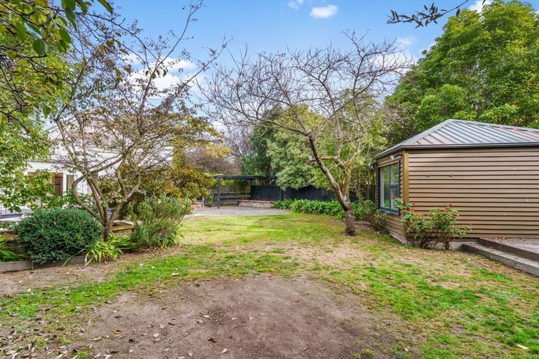 Photo of property in 43 Opawa Road, Waltham, Christchurch, 8023
