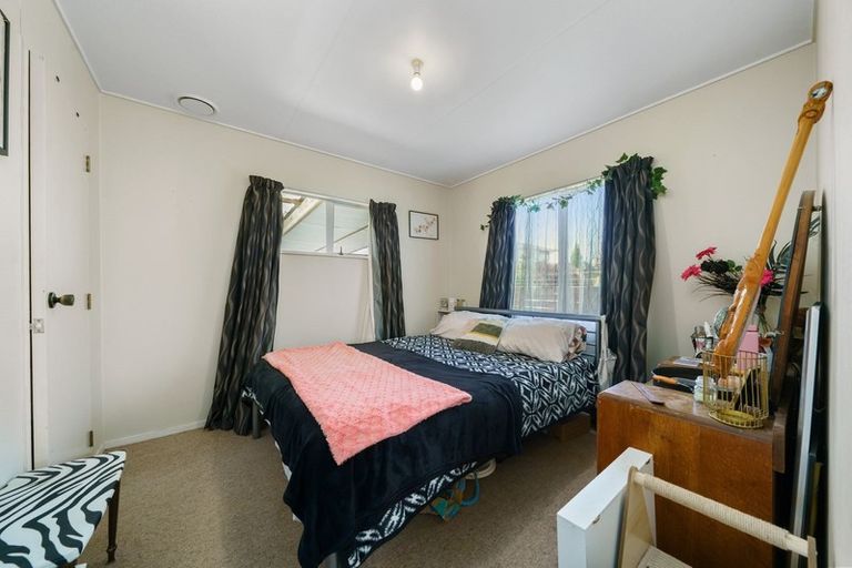 Photo of property in 18a Shortt Street, Foxton Beach, Foxton, 4815