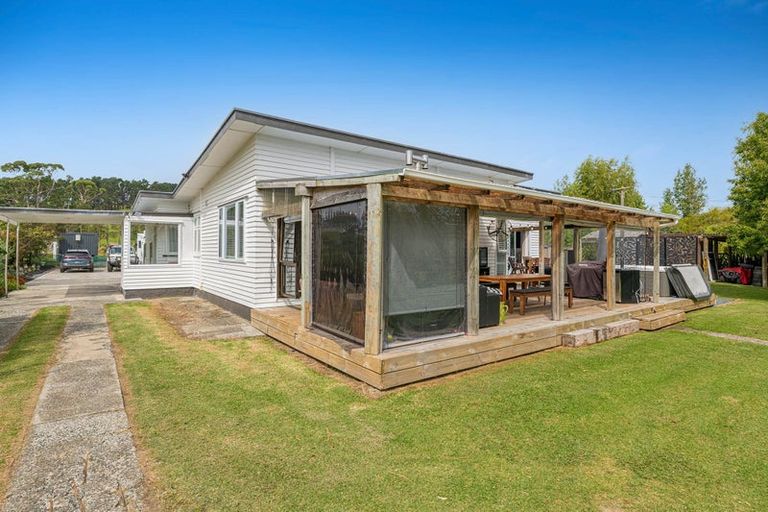 Photo of property in 2744 Kaipara Coast Highway, Glorit, Warkworth, 0984