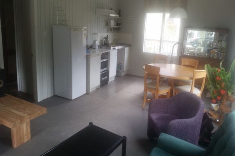 Photo of property in 44 Ngatai Road, Otumoetai, Tauranga, 3110