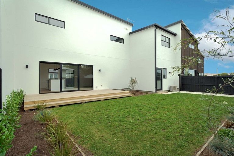 Photo of property in 90b Warden Street, Richmond, Christchurch, 8013