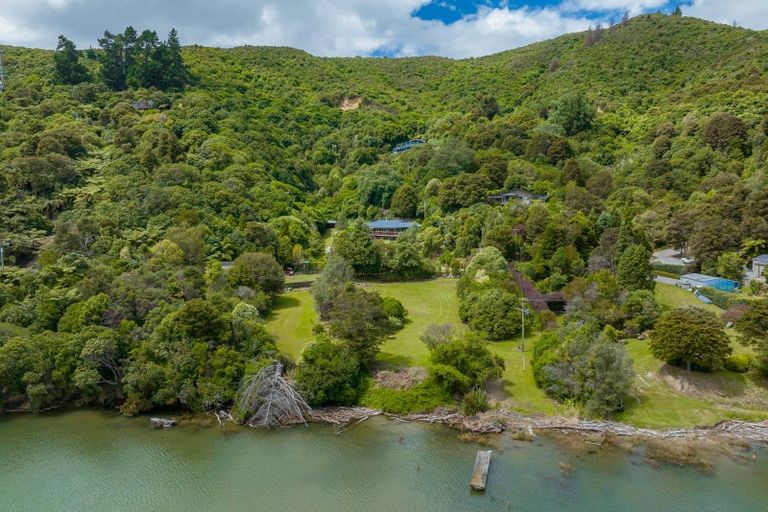 Photo of property in 255 Queen Charlotte Drive, Havelock, Picton, 7281
