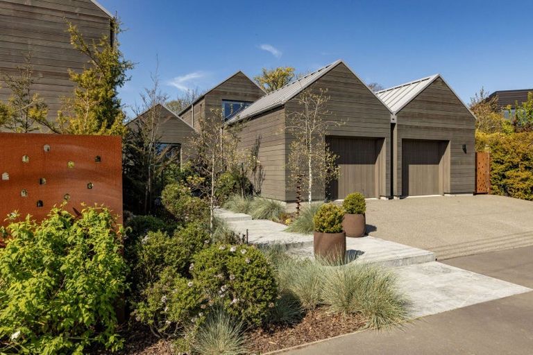 Photo of property in 58 Garden Road, Merivale, Christchurch, 8014