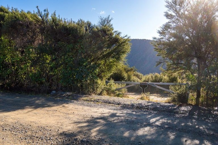 Photo of property in 2464 Port Underwood Road, Port Underwood, Picton, 7281