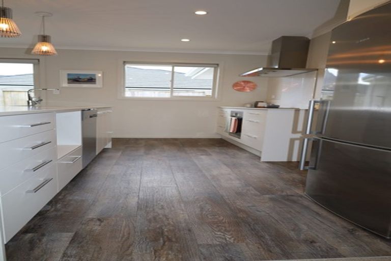 Photo of property in 186 The Boulevard, Papamoa Beach, Papamoa, 3118