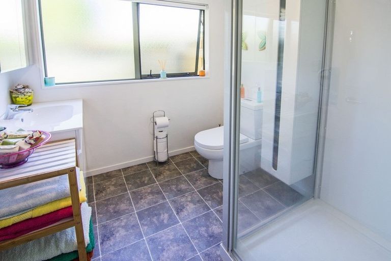 Photo of property in Holdsworth Villas, 42/2 William Donald Drive, Solway, Masterton, 5810