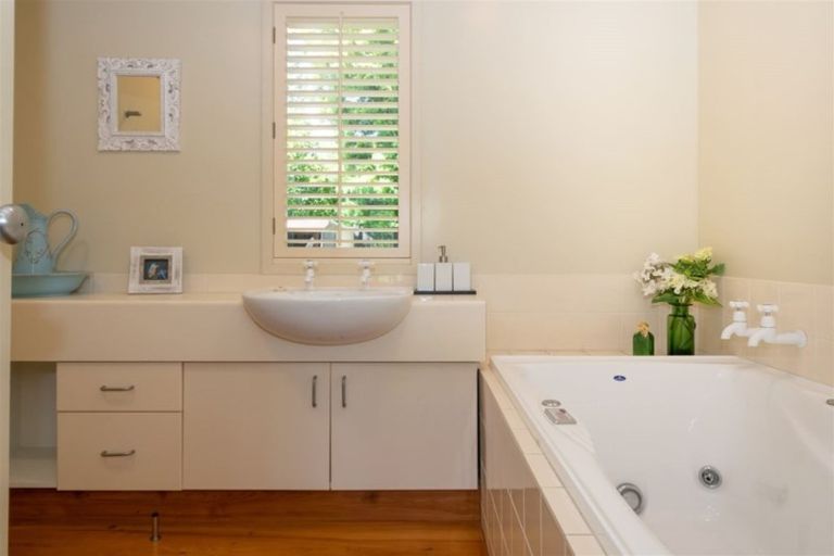 Photo of property in 12 Clouston Gardens, Springlands, Blenheim, 7201