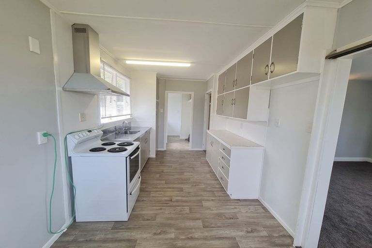 Photo of property in 86 Castor Crescent, Cannons Creek, Porirua, 5024