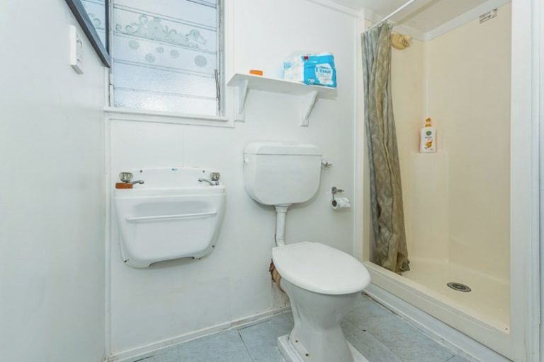 Photo of property in 526a Swanson Road, Ranui, Auckland, 0612